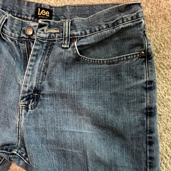 Men’s Lee Relaxed Fit Distressed Jeans 32 x 30 - Picture 3 of 16
